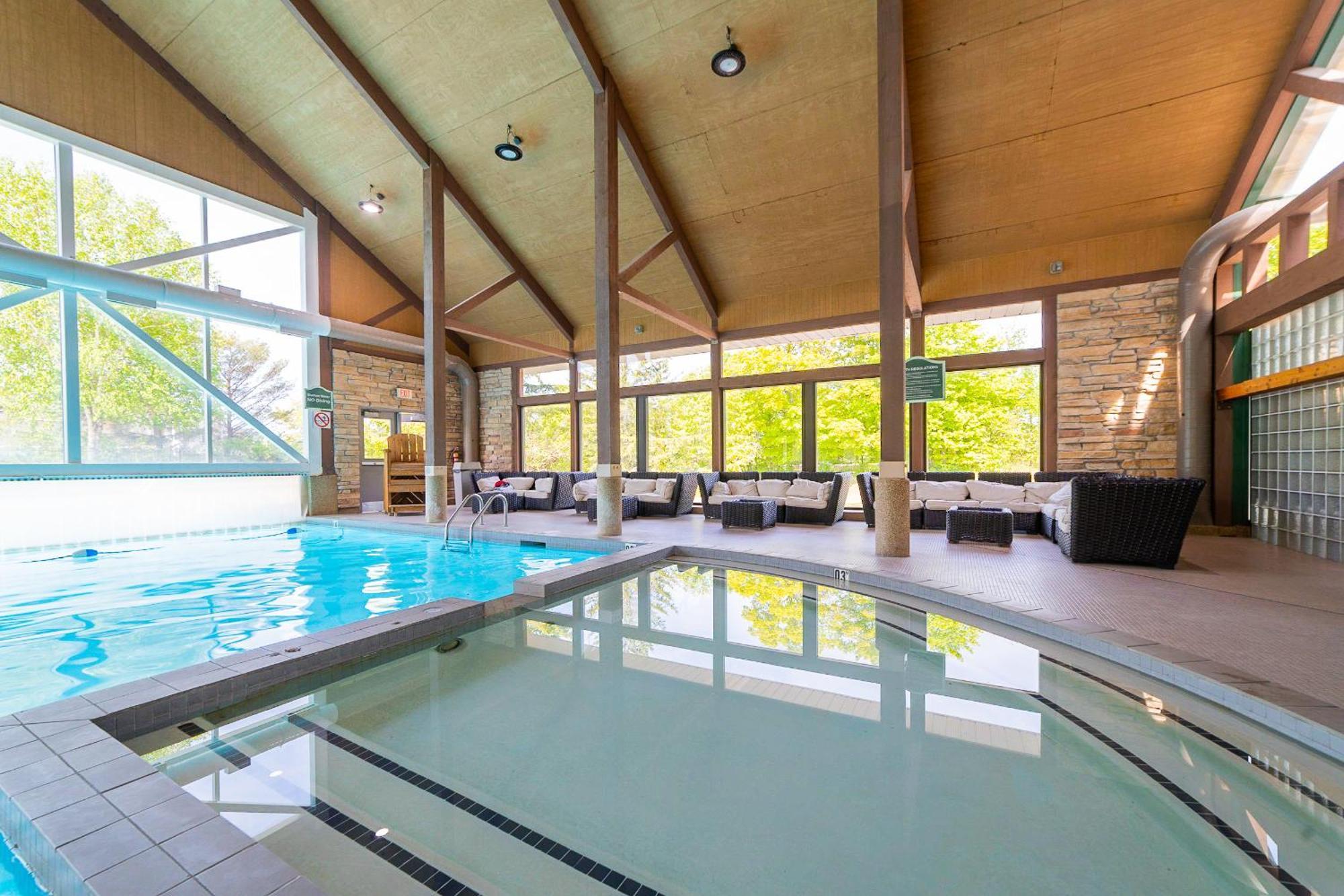 Horseshoe Valley Suites - The Maple Shanty Bay 외부 사진